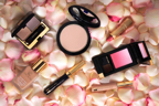 ESTEE LAUDER Romantic
